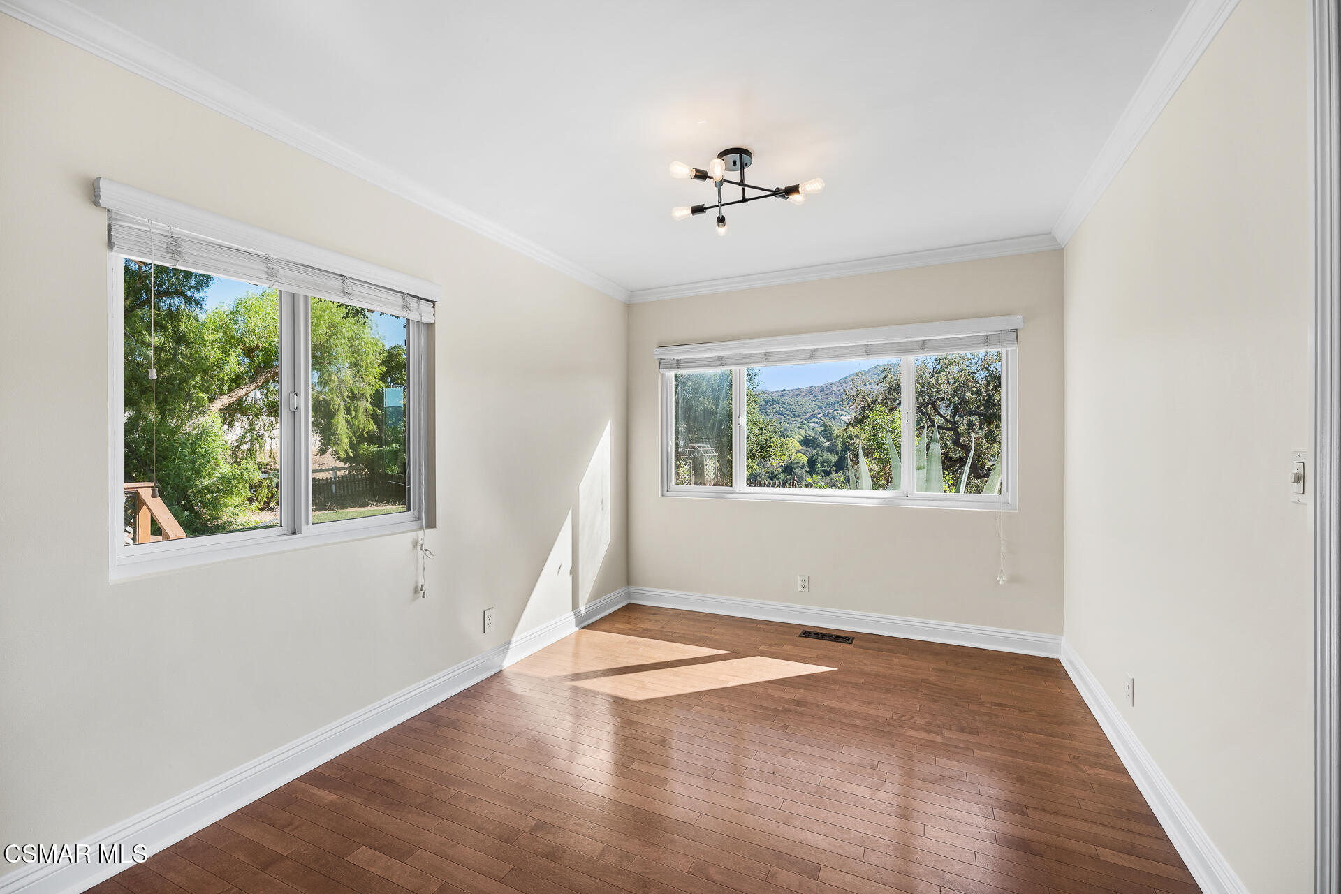 167 Rimrock Road Thousand Oaks, CA 91361 - Photo 37 of 67 167 Rimrock Interiors 2026-8