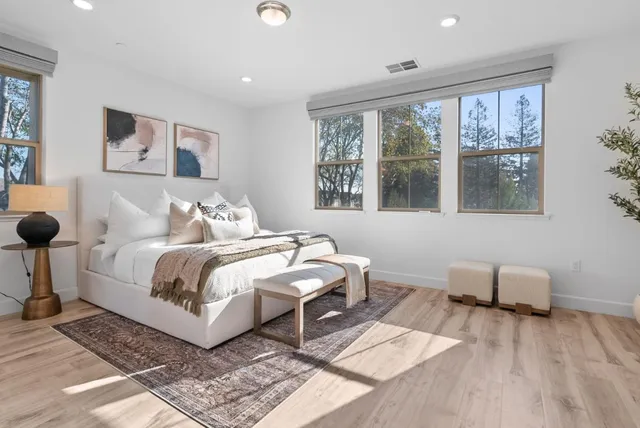 $1,975,000 | 1070 Darwin Terrace, Unit 4, Sunnyvale, CA 94085