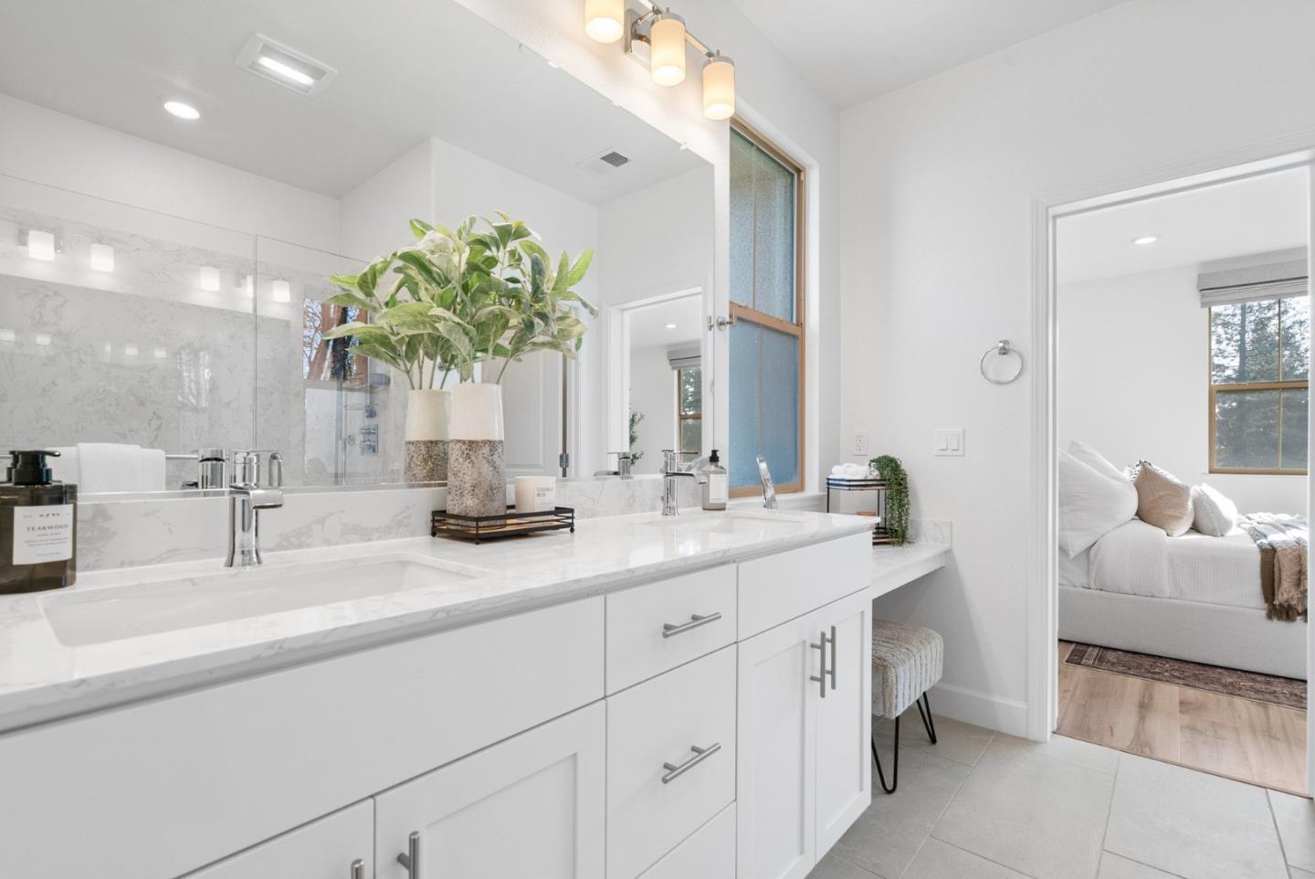 1070 Darwin Terrace, Unit 4 Sunnyvale, CA 94085 - Photo 35 of 52