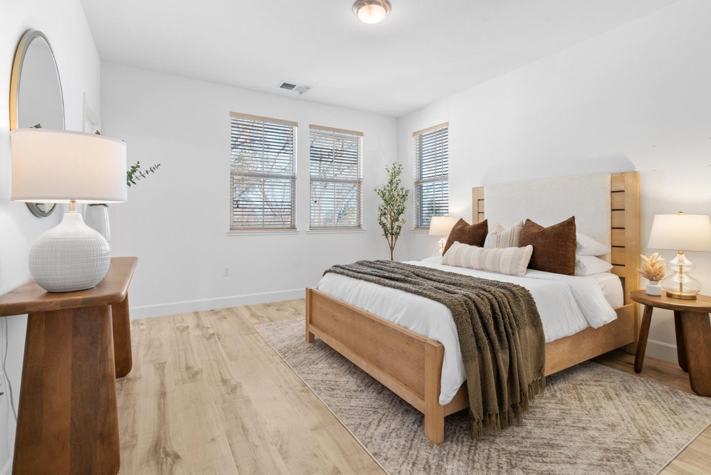 1070 Darwin Terrace, Unit 4 Sunnyvale, CA 94085 - Photo 37 of 52