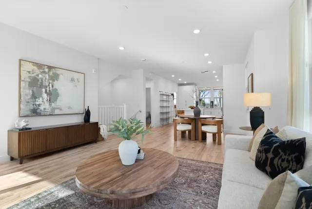 $1,975,000 | 1070 Darwin Terrace, Unit 4, Sunnyvale, CA 94085