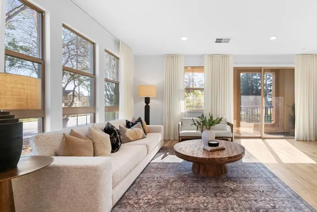 $1,975,000 | 1070 Darwin Terrace, Unit 4, Sunnyvale, CA 94085