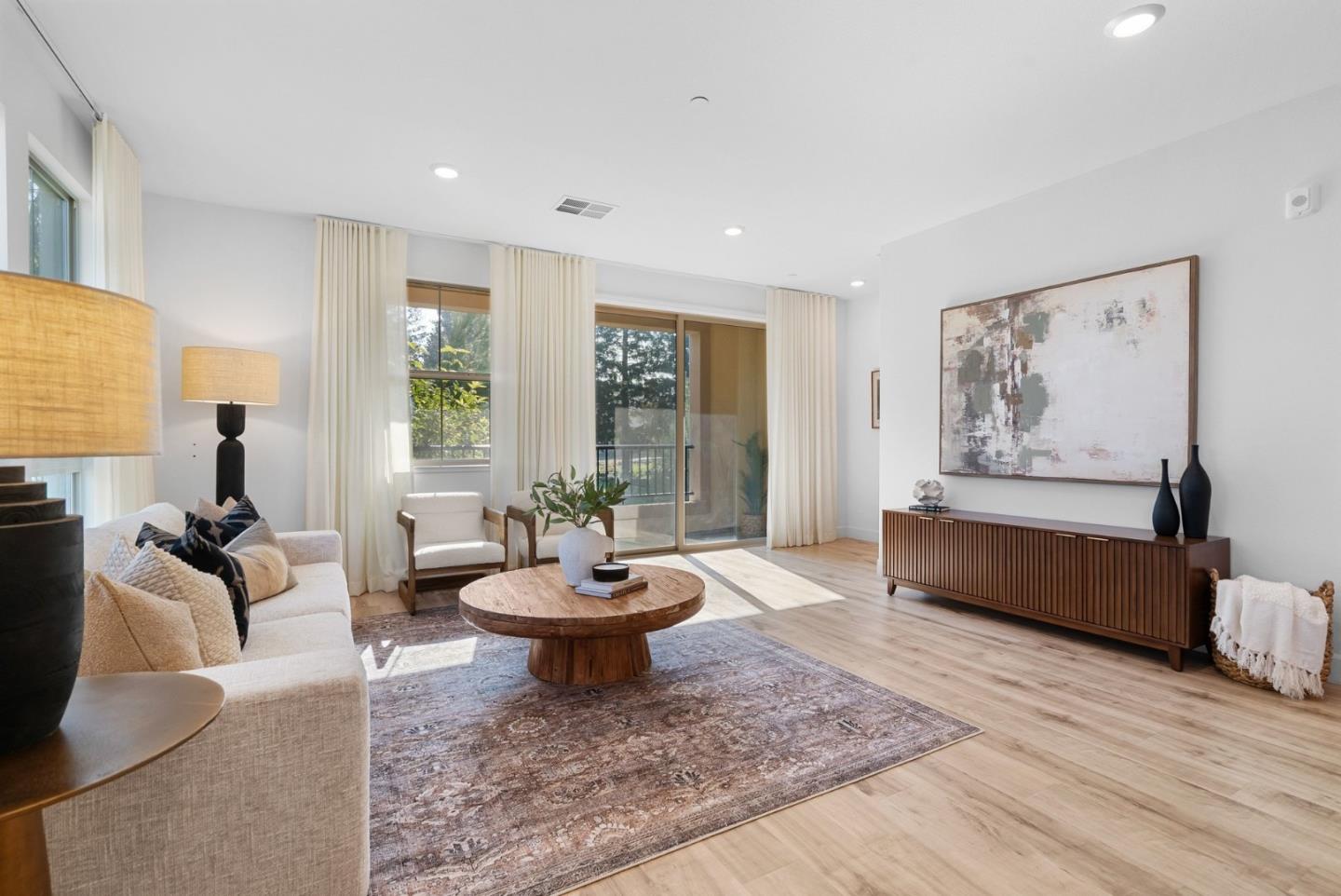 1070 Darwin Terrace, Unit 4 Sunnyvale, CA 94085 - Photo 9 of 52