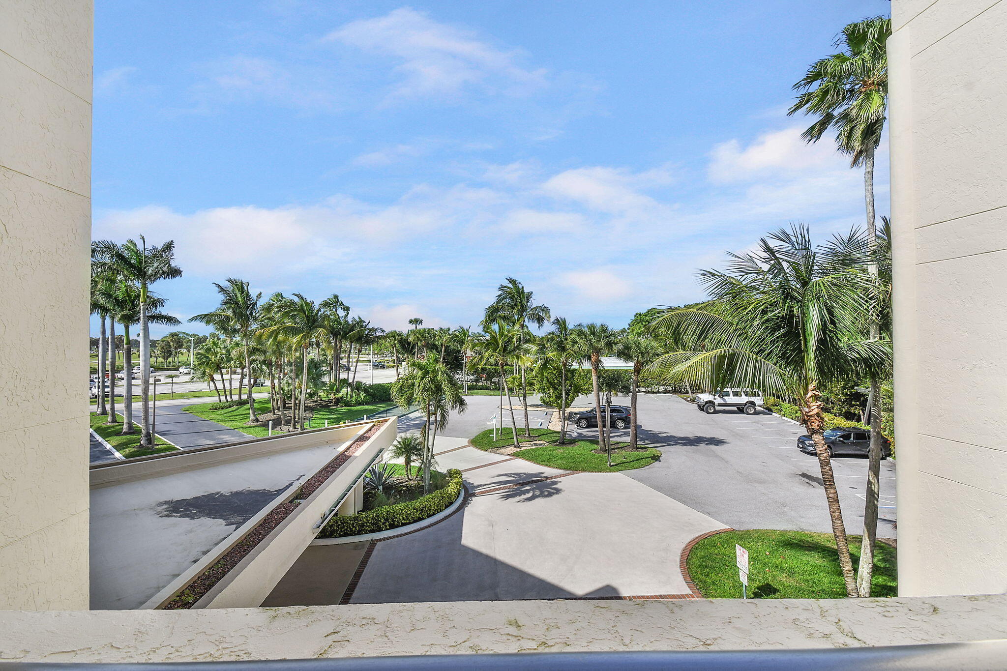 221 Northeast Plantation Road, Unit 316 Stuart, FL 34996 - Photo 6 of 31 4-web-or-mls-500_6284