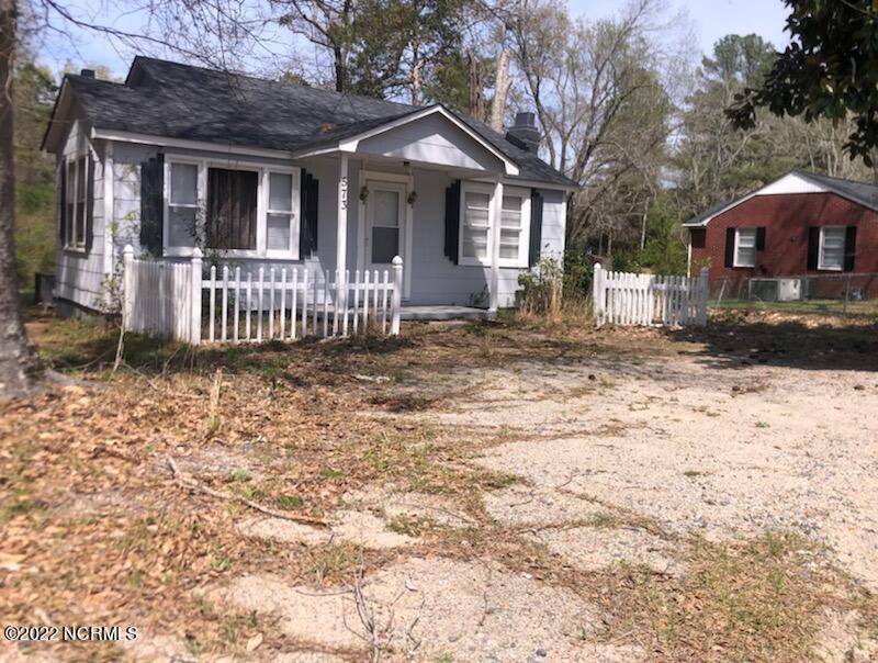 573 East Washington Street Rockingham, NC 28379 - Photo 2 of 18 573 E Washington St Ext Front Pic Pt2
