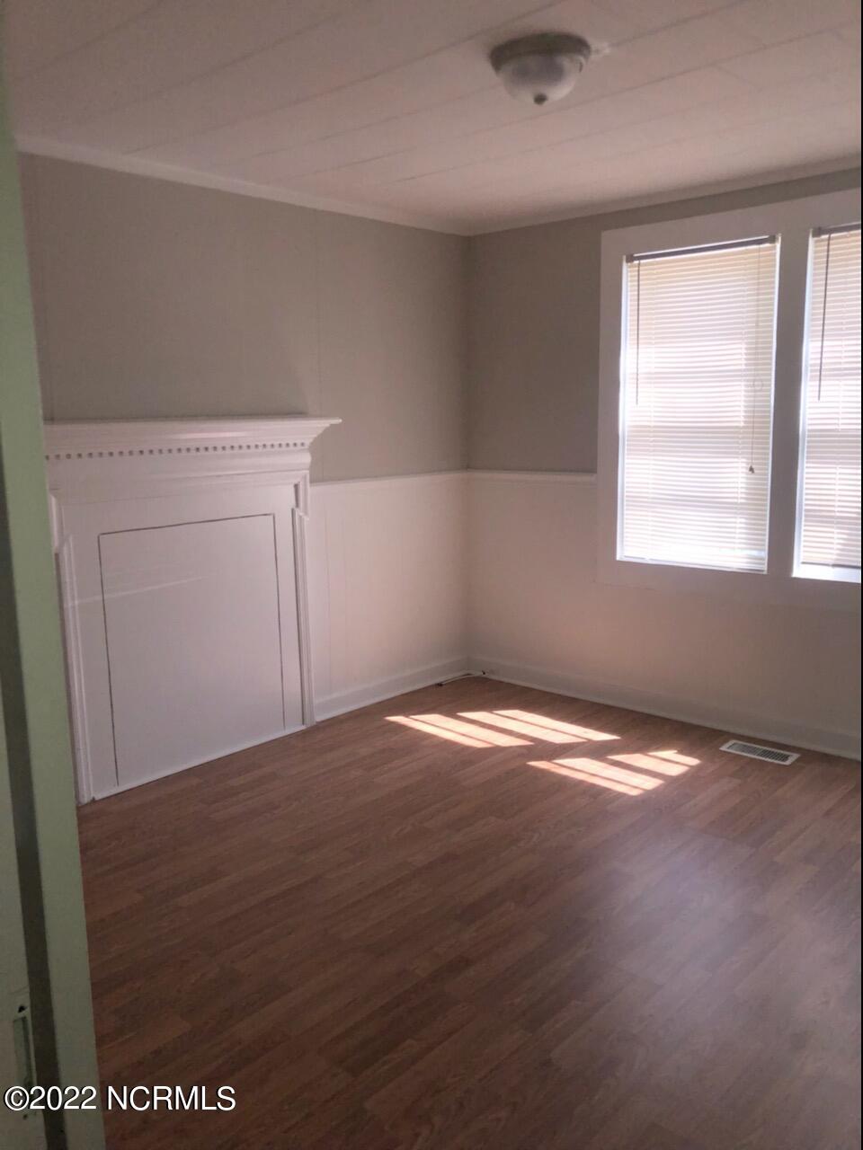 573 East Washington Street Rockingham, NC 28379 - Photo 10 of 18 573 E Washington St Ext Bedroom 1
