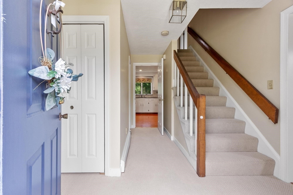 2 Rourke Lane Lynnfield, MA 01940 - Photo 20 of 40