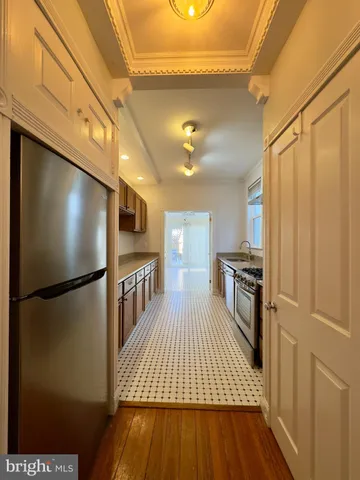 $2,500 | 436 East Randall Street, Baltimore, MD 21230