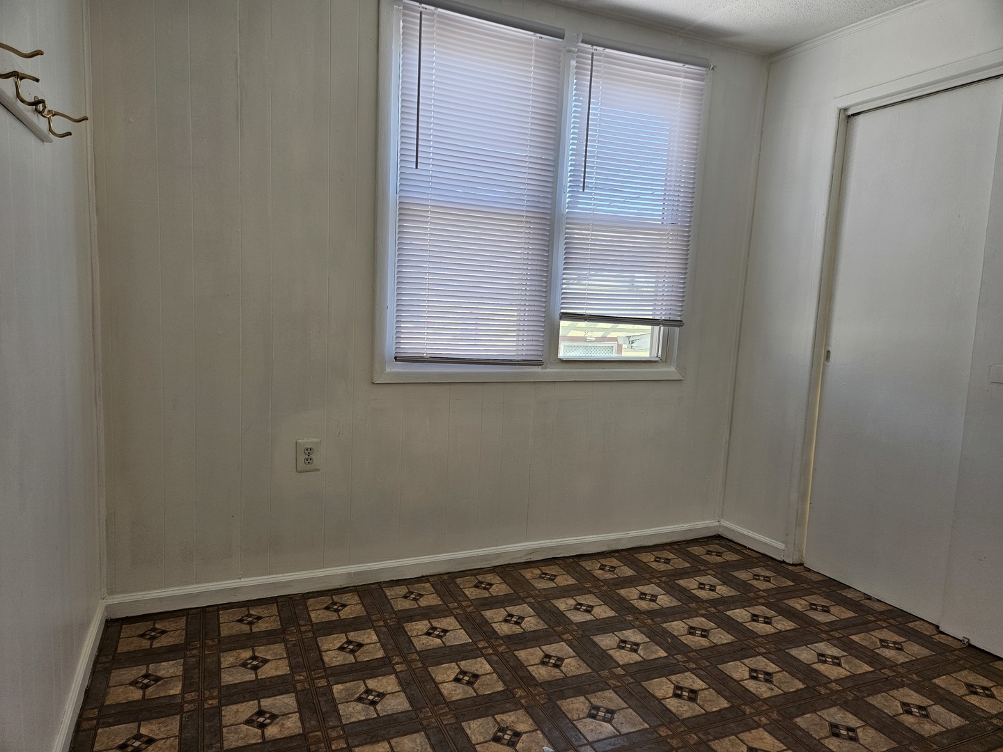 4543 North Keystone Avenue, Unit 2 Chicago, IL 60630 - Photo 9 of 10