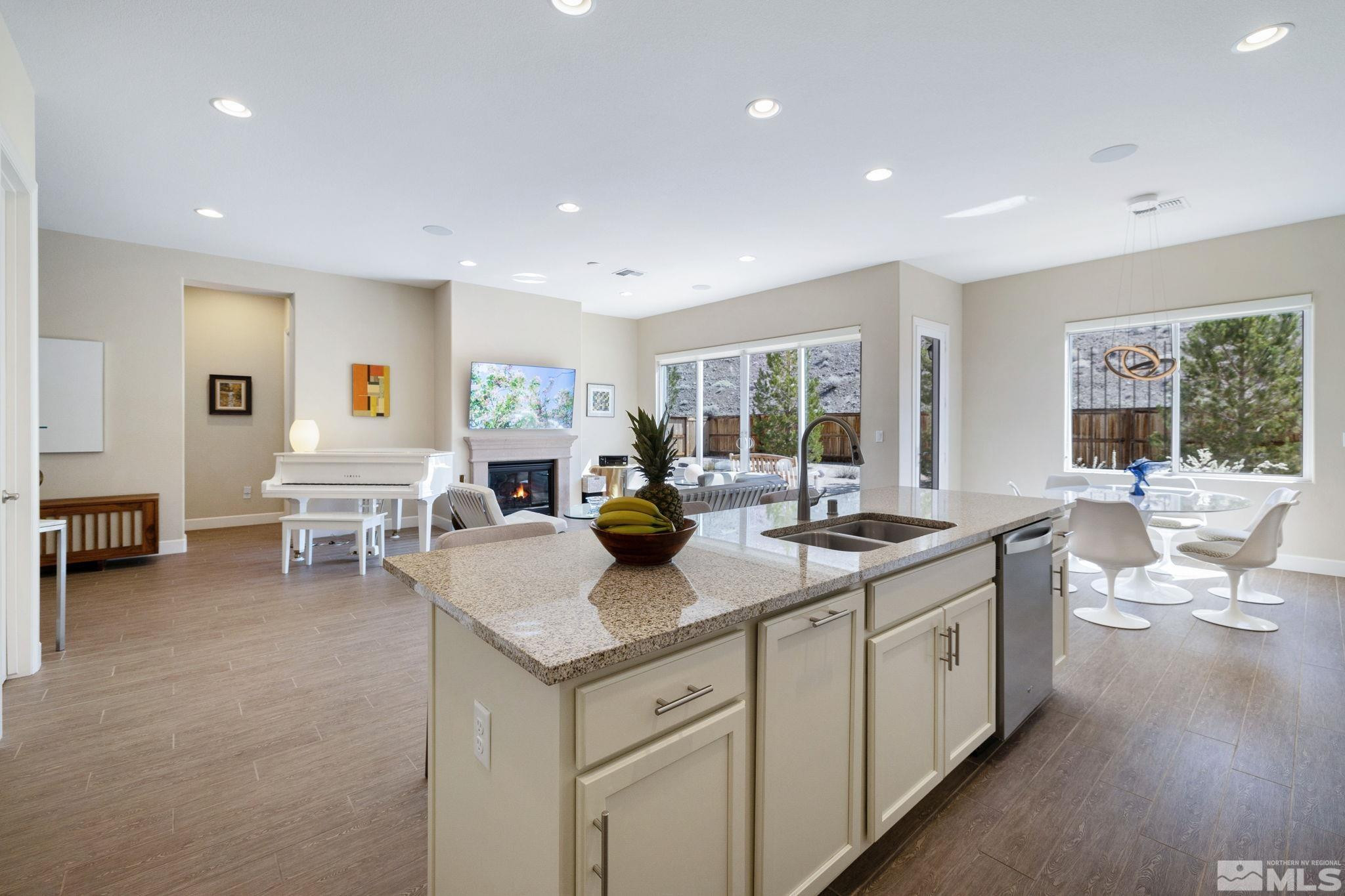 3335 Show Jumper Lane Reno, NV 89521 - Photo 8 of 36 Photo 8