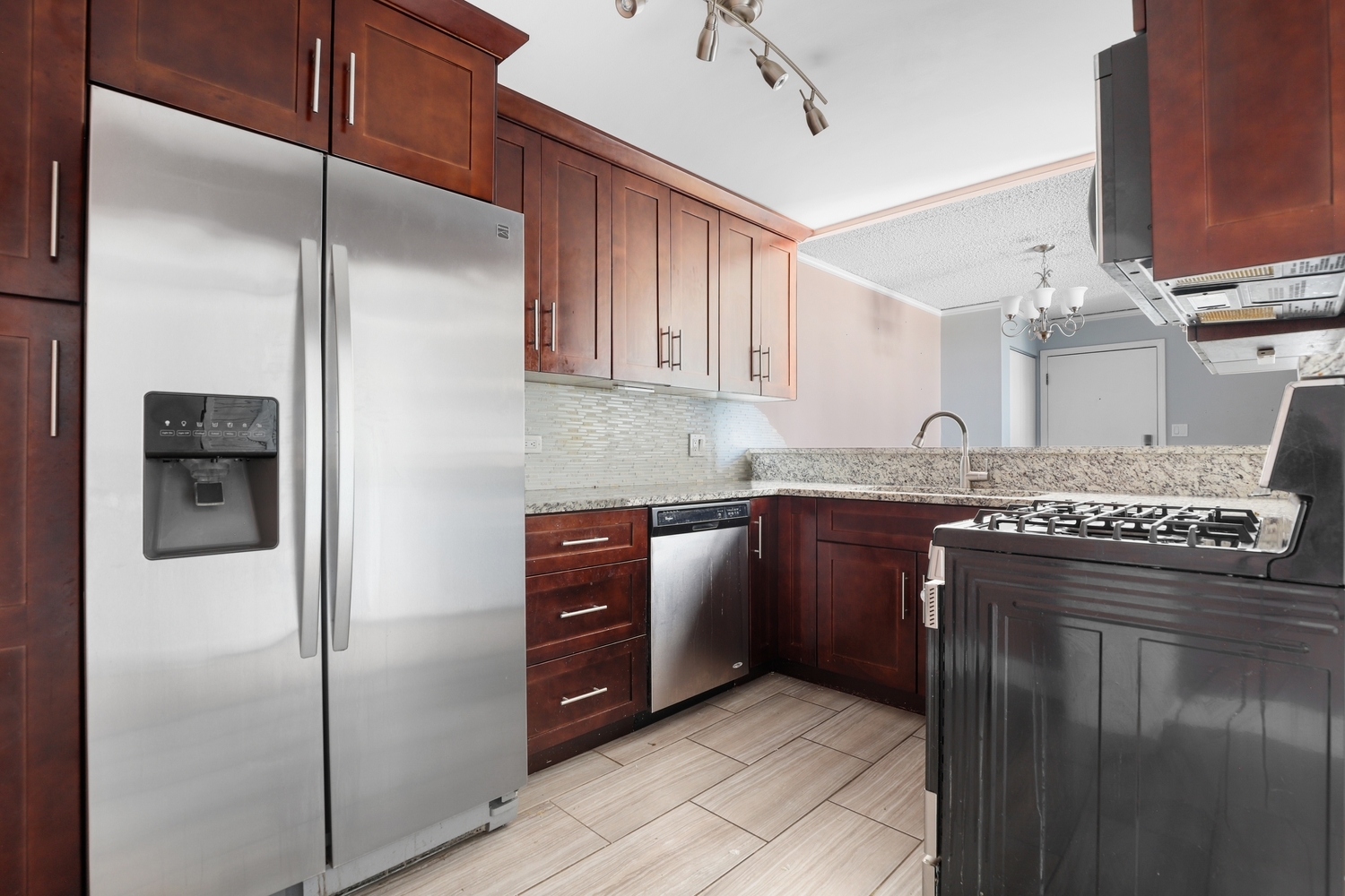 10516 Ridge Cove Drive, Unit 25C Chicago Ridge, IL 60415 - Photo 8 of 17