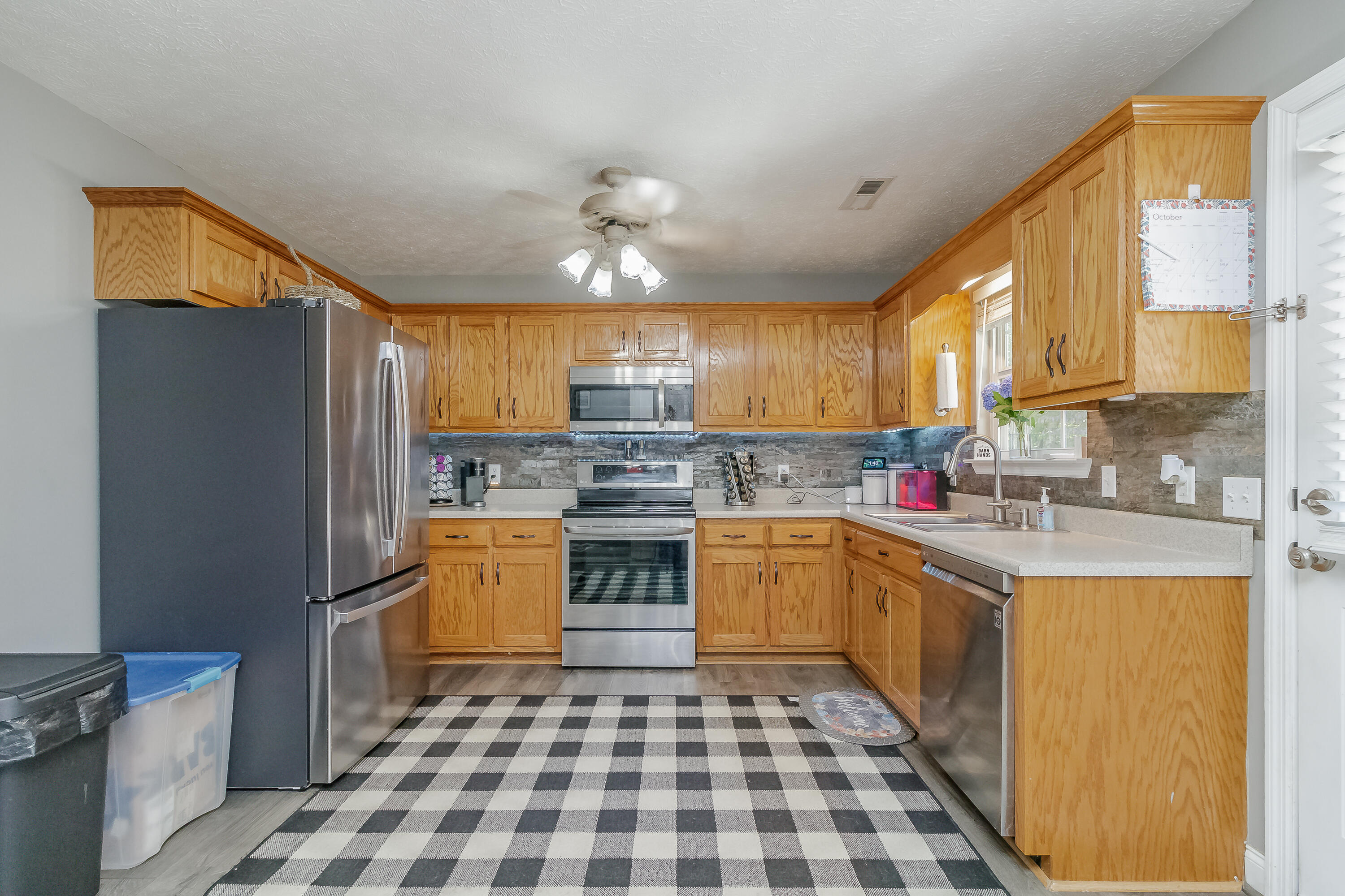 245 Pine Ridge Extension Ringgold, GA 30736 - Photo 7 of 48 Kitchen