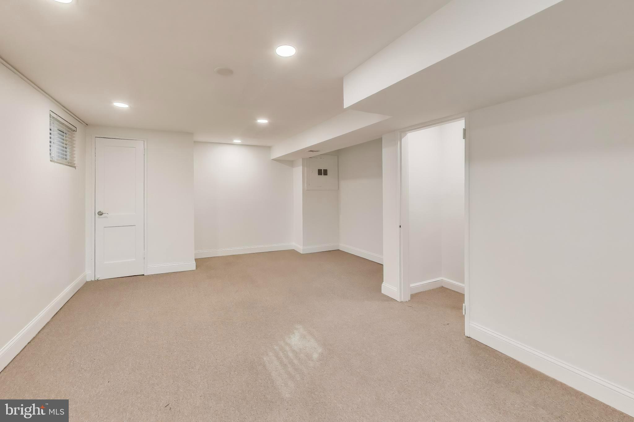 5864 Eastern Avenue Northeast Washington, DC 20011 - Photo 20 of 30 a view of an empty room