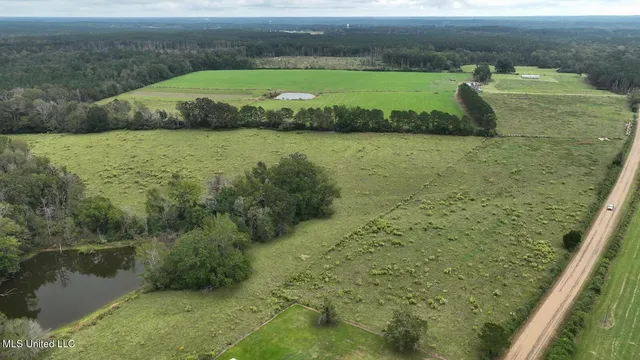 $582,600 | Tbd Airport Road, Prentiss, MS 39474