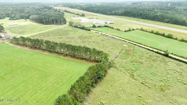 $582,600 | Tbd Airport Road, Prentiss, MS 39474