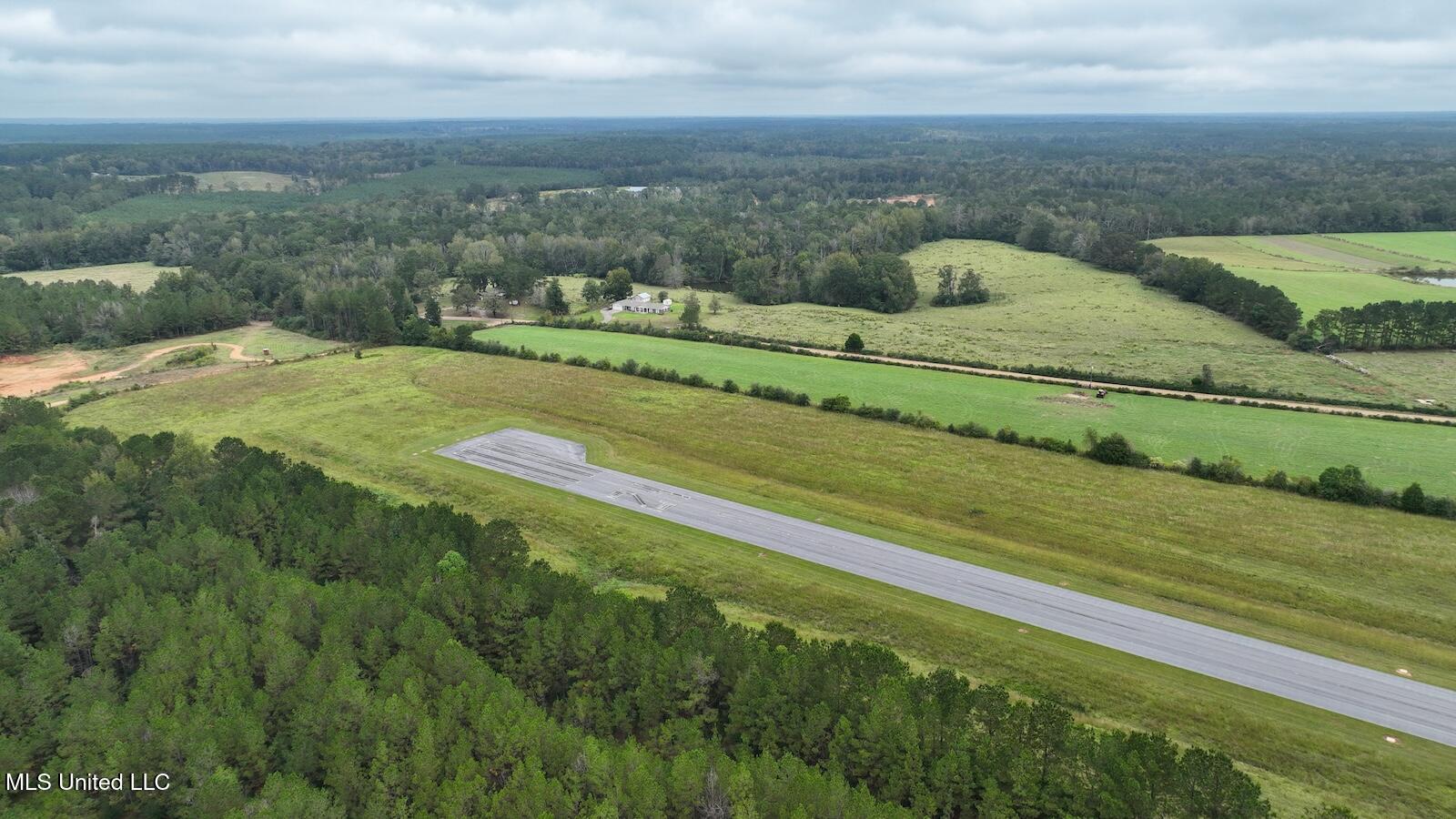 Tbd Airport Road Prentiss, MS 39474 - Photo 6 of 42 DJI_0060