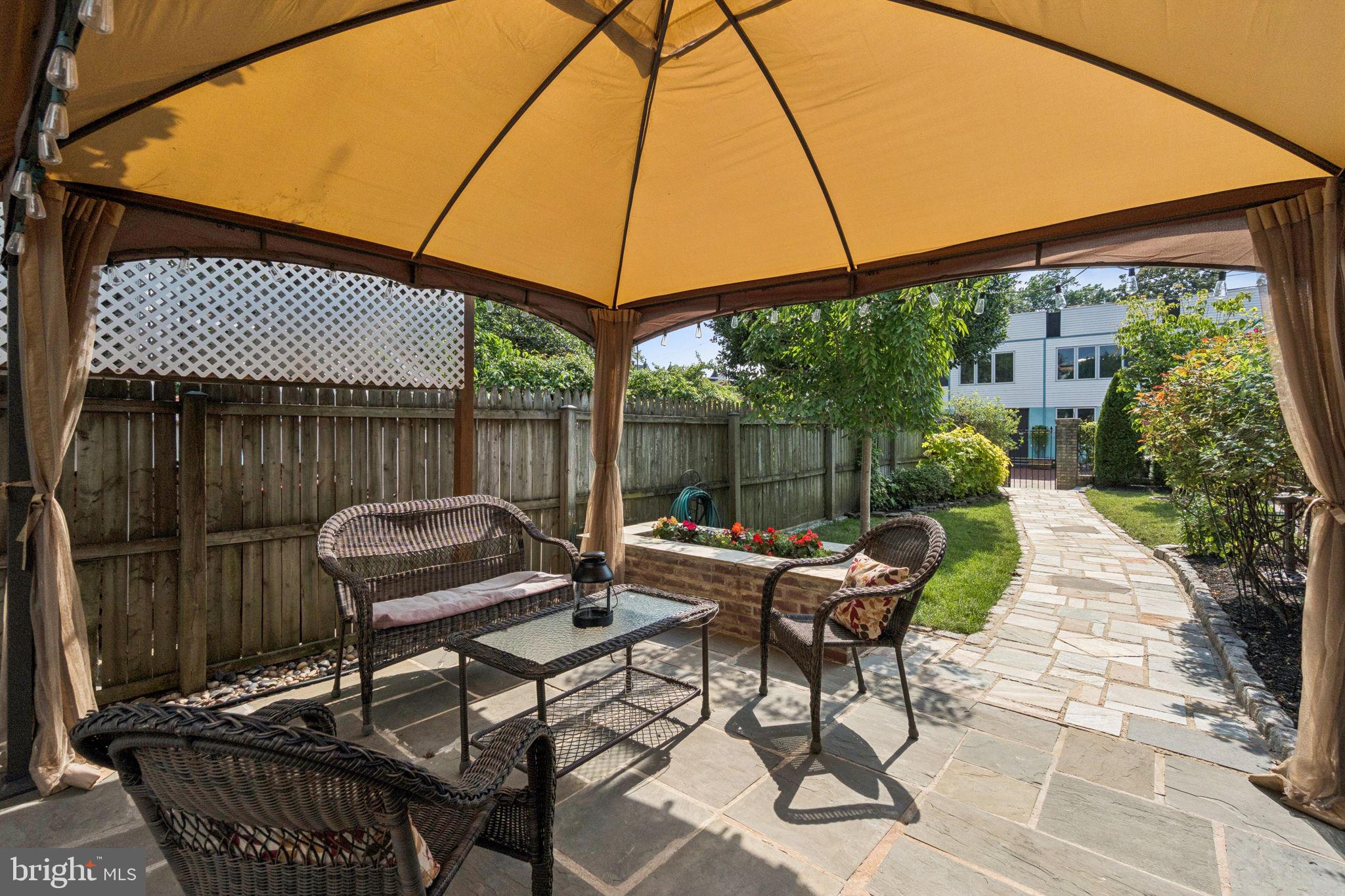 425 16th Street Southeast Washington, DC 20003 - Photo 16 of 58 Great for al fresco entertaining