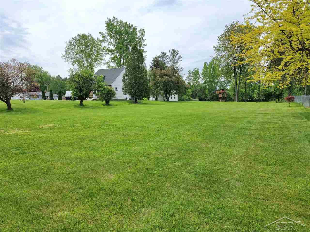 4824 Baker Road Bridgeport, MI 48722 - Photo 43 of 44 50075835-42.JPG