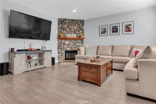 $609,900 | 15251 Leffingwell Road, Unit 8, Whittier, CA 90604