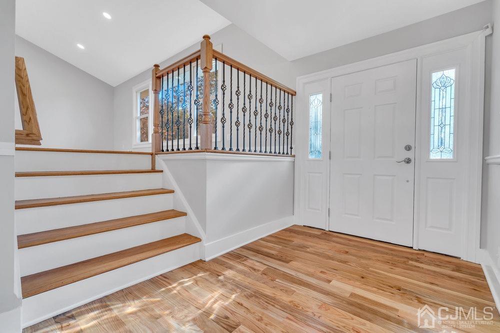 7 Bruning Road East Brunswick, NJ 08816 - Photo 3 of 20
