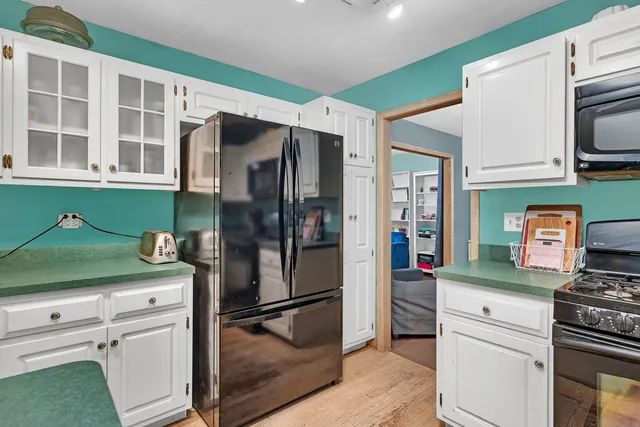 $369,900 | 1206 Pleasant Knoll Drive, Joliet, IL 60435