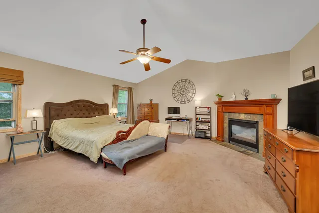 $369,900 | 1206 Pleasant Knoll Drive, Joliet, IL 60435