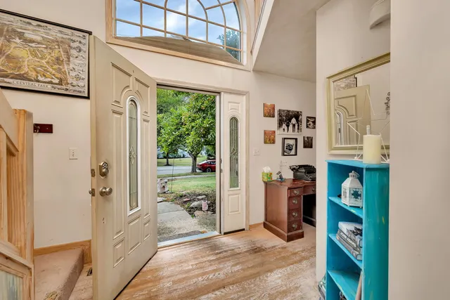 $369,900 | 1206 Pleasant Knoll Drive, Joliet, IL 60435