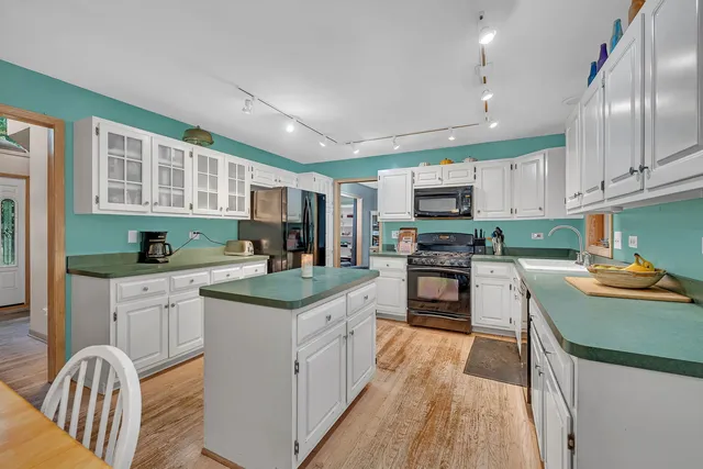 $369,900 | 1206 Pleasant Knoll Drive, Joliet, IL 60435