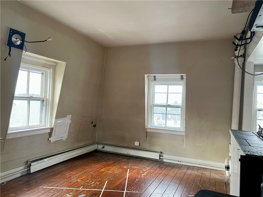 20 Anthony Street Newport, RI 02840 - Photo 29 of 49