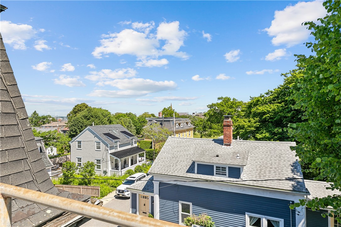 20 Anthony Street Newport, RI 02840 - Photo 30 of 49