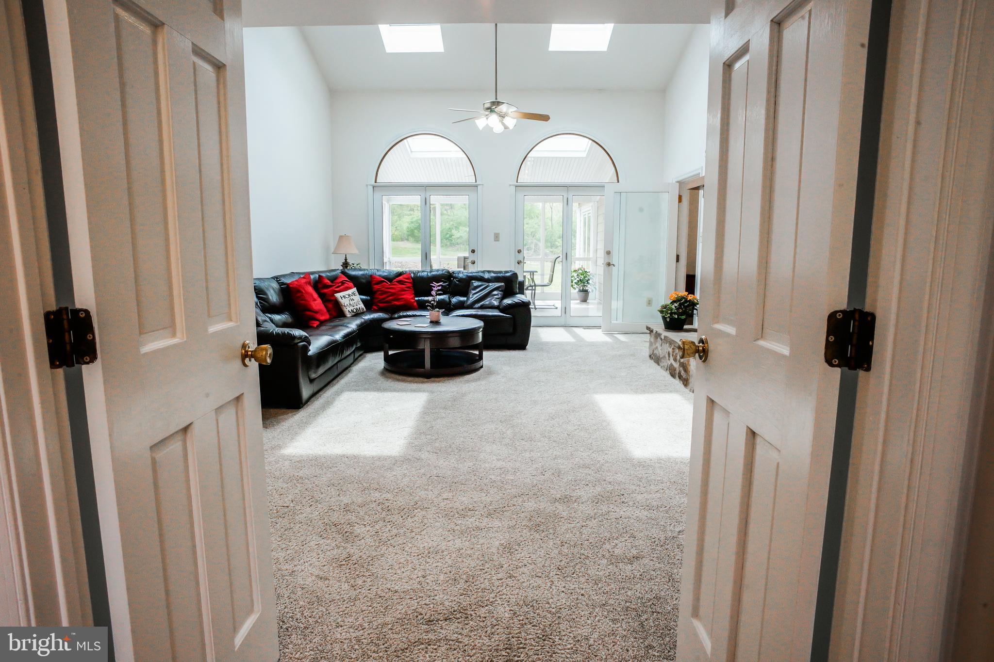 4 Beechwood Circle Chadds Ford, PA 19317 - Photo 17 of 129 Entry to family room