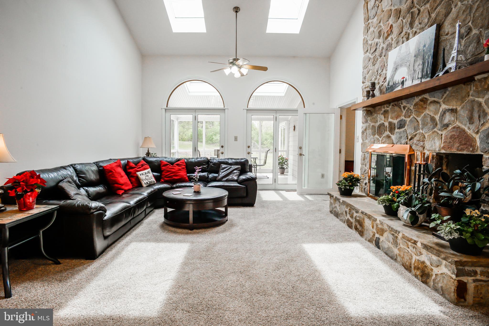 4 Beechwood Circle Chadds Ford, PA 19317 - Photo 18 of 129 HUGE family room with cathedral ceilings!