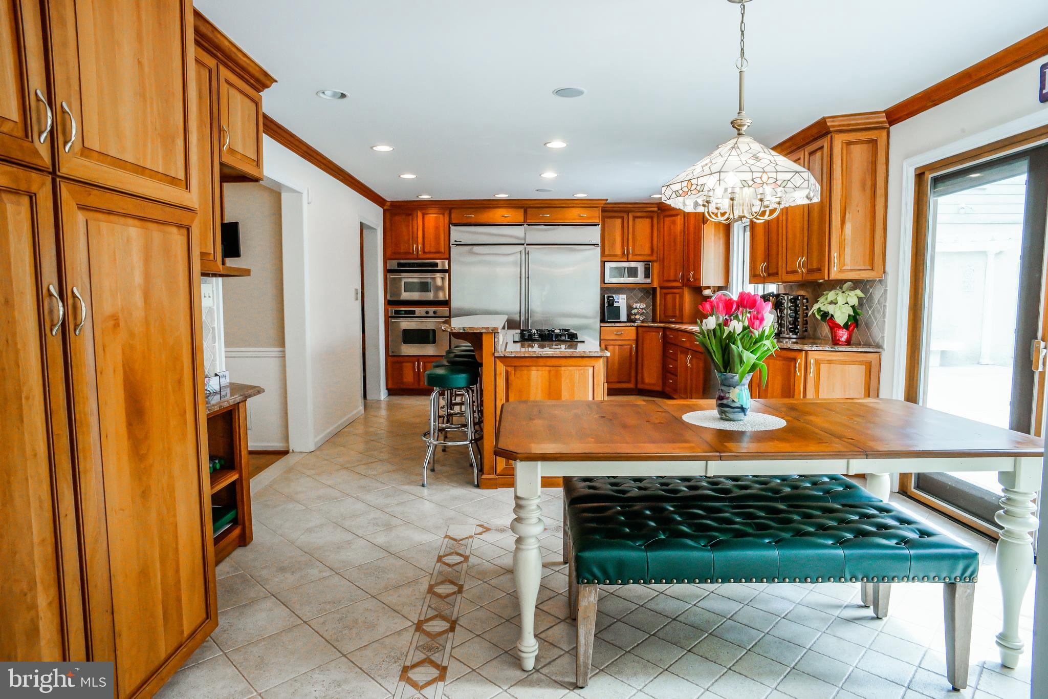 4 Beechwood Circle Chadds Ford, PA 19317 - Photo 26 of 129 HUGE pantry space
