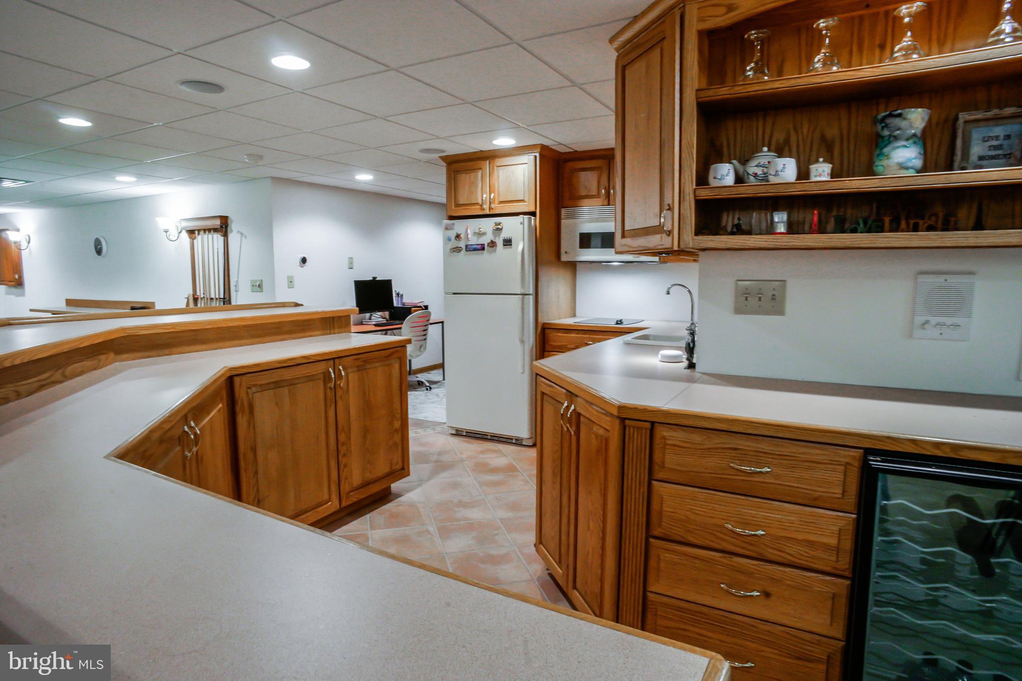 4 Beechwood Circle Chadds Ford, PA 19317 - Photo 91 of 129 Wine fridge!