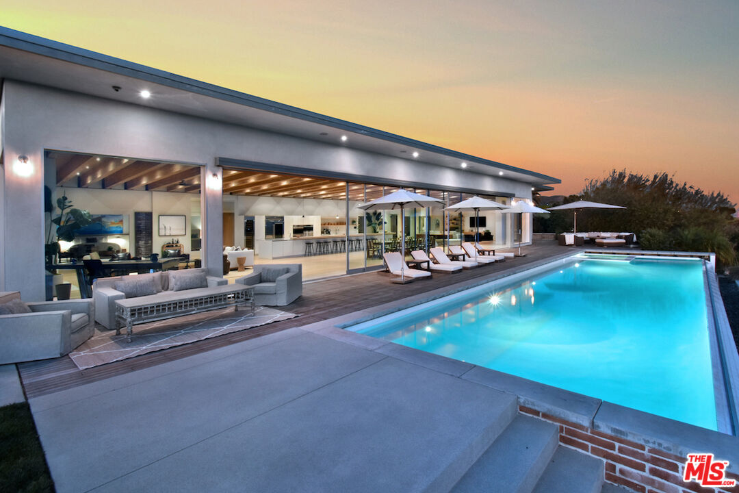 24683 Pacific Coast Highway Malibu, CA 90265 - Photo 25 of 30