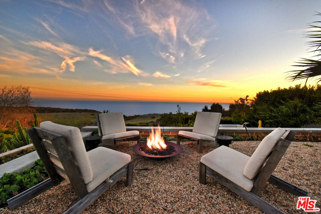 24683 Pacific Coast Highway Malibu, CA 90265 - Photo 26 of 30