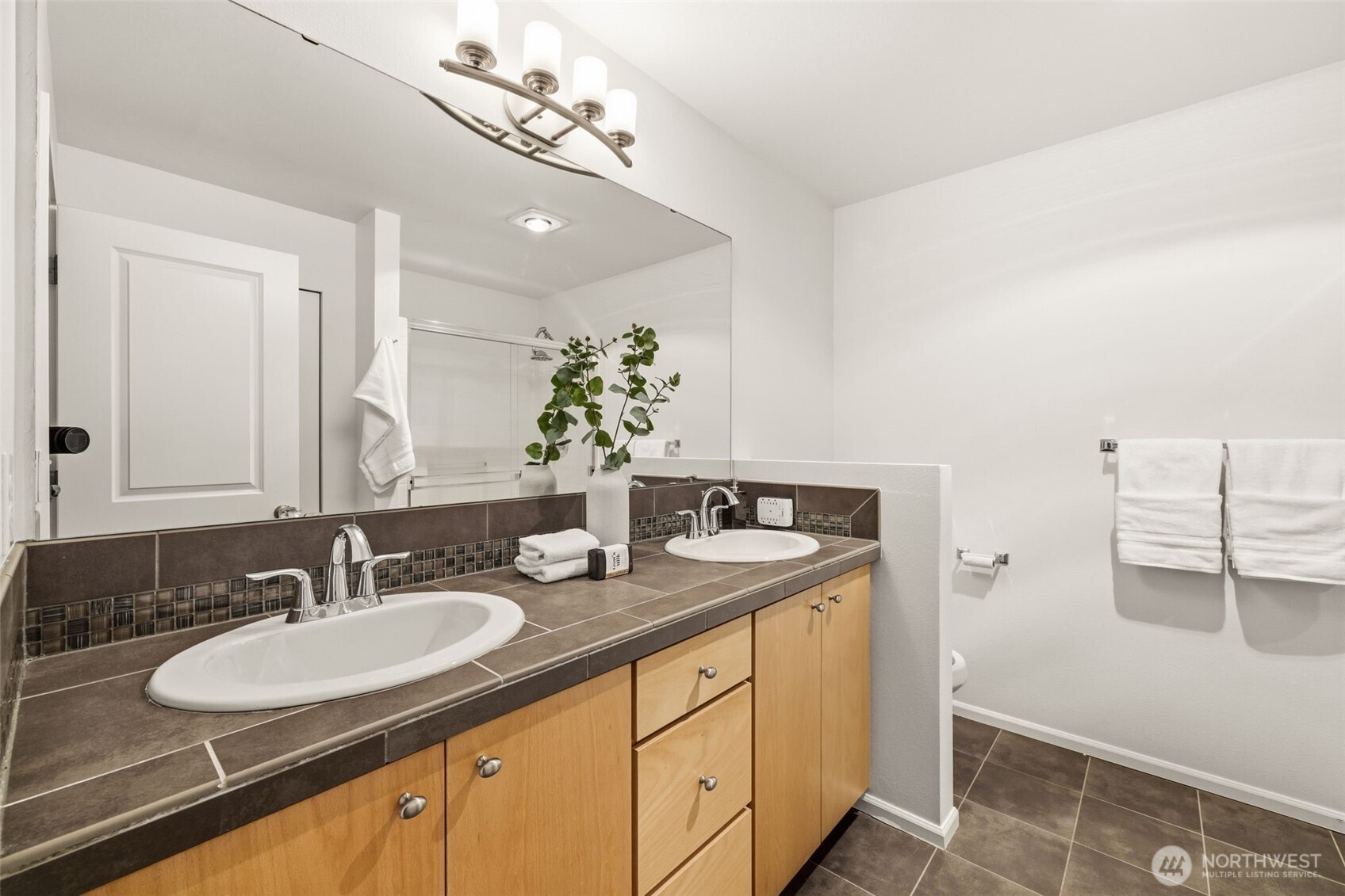 6502 High Point Drive Southwest Seattle, WA 98126 - Photo 19 of 37 Gallery Image 19