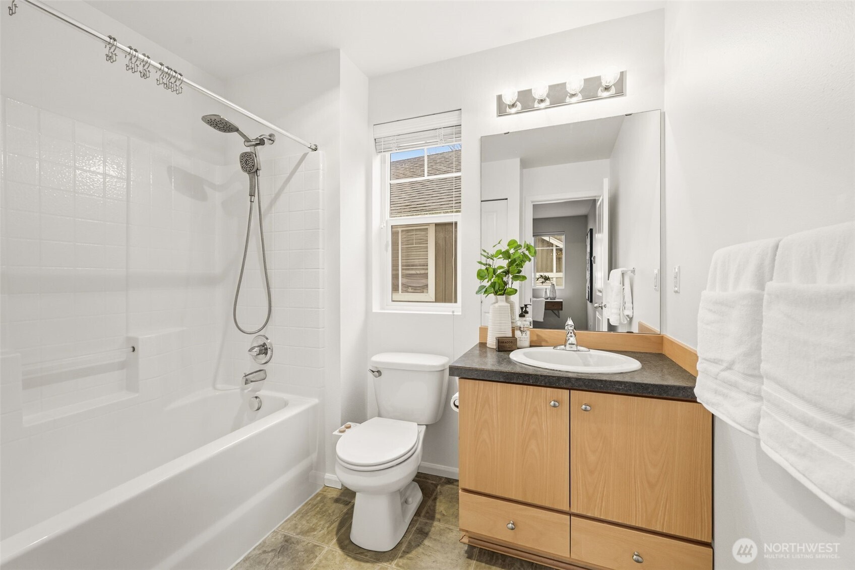 6502 High Point Drive Southwest Seattle, WA 98126 - Photo 23 of 37 Gallery Image 23