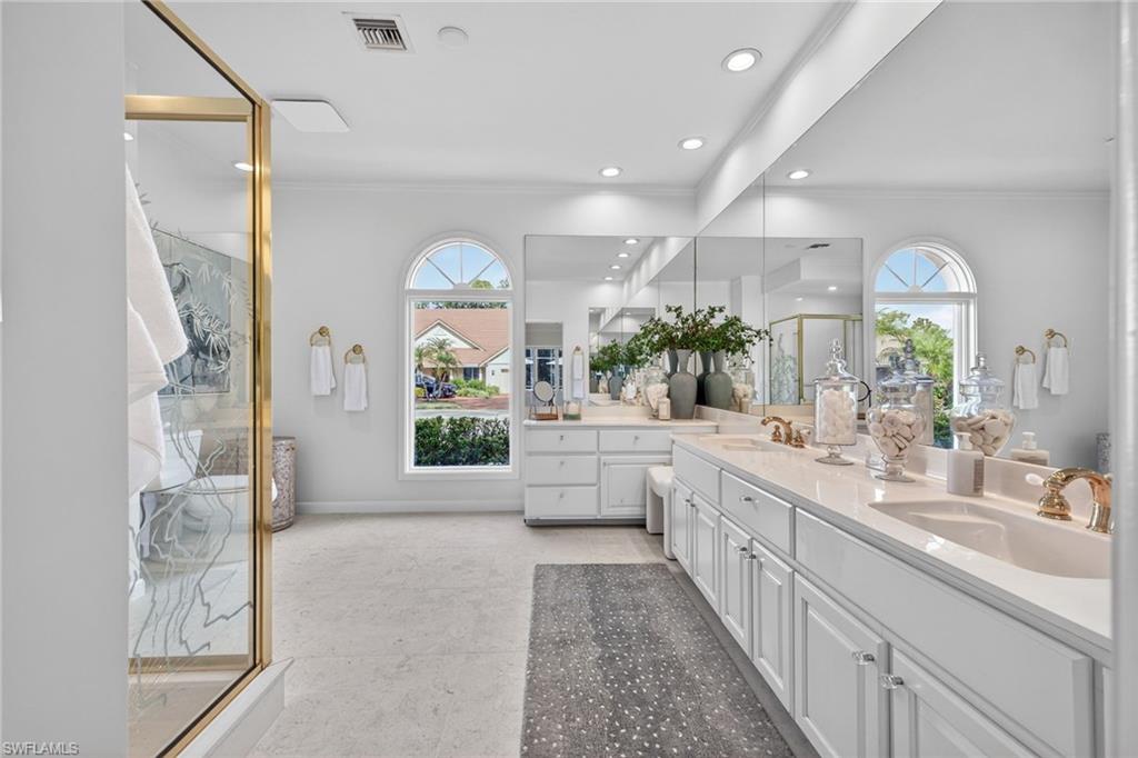 129 Edgemere Way South Naples, FL 34105 - Photo 30 of 50 Gallery Image 30