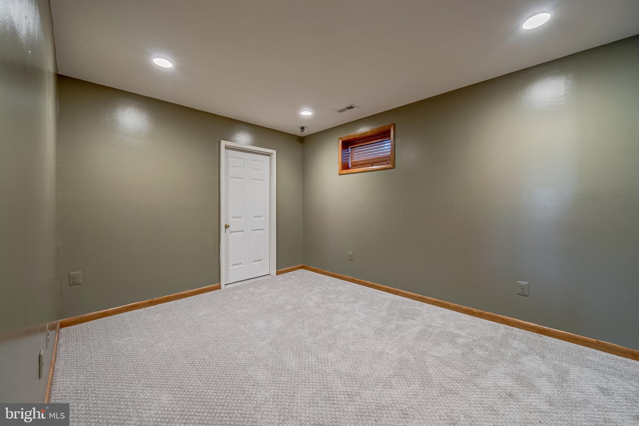 43849 Spinks Ferry Road Leesburg, VA 20176 - Photo 48 of 77 Gallery Image 48