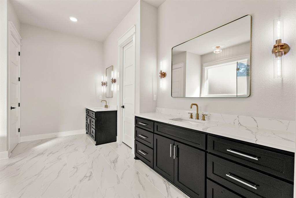 22405 Blue Water Road Chandler, TX 75758 - Photo 15 of 40