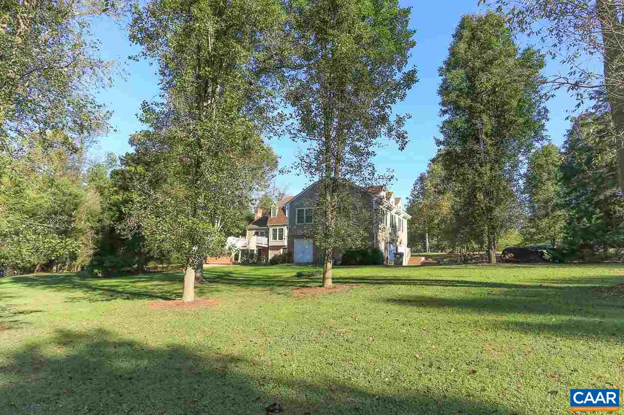 2100 Devonshire Road Charlottesville, VA 22901 - Photo 3 of 24 Gallery Image 3