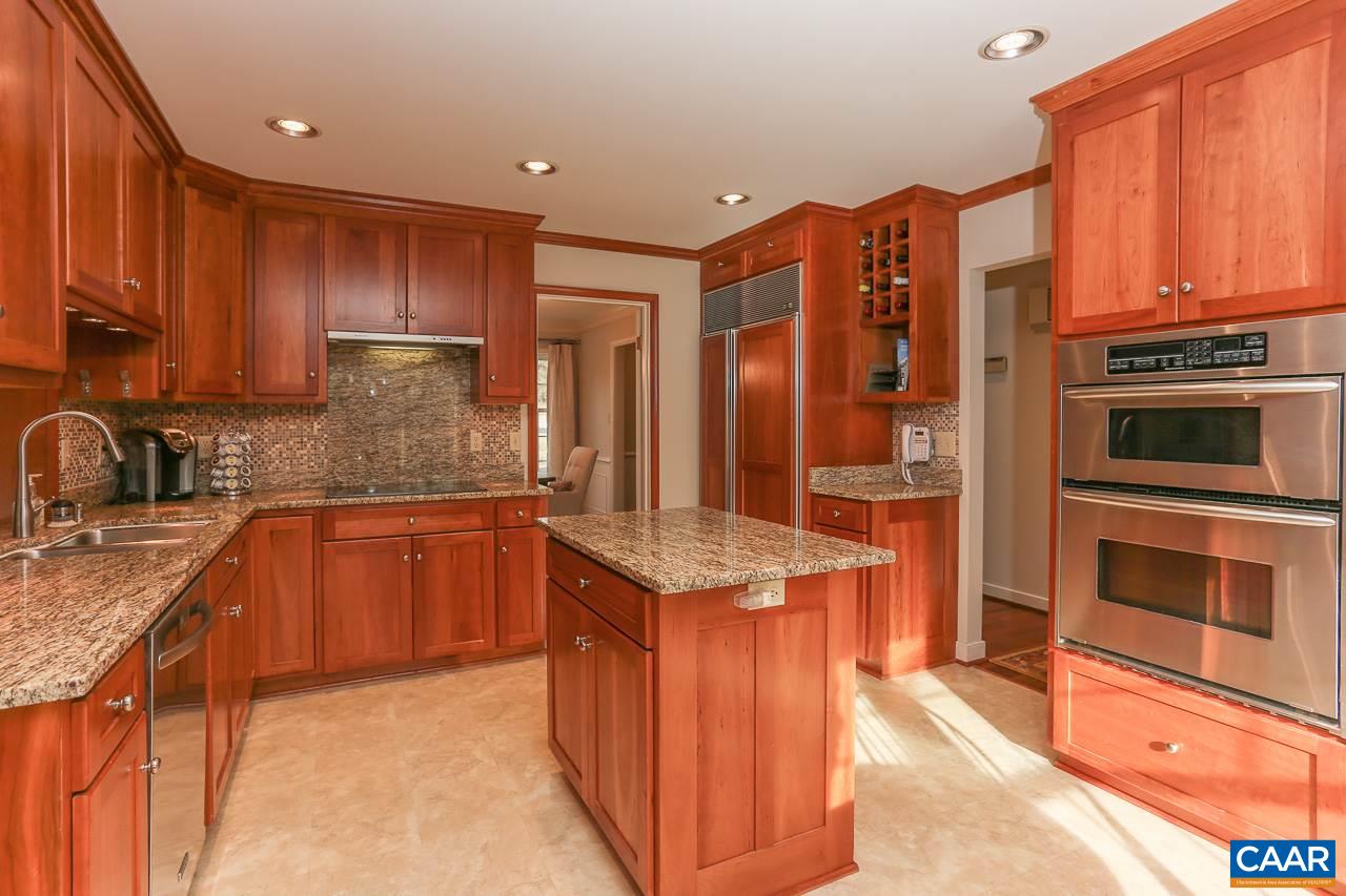 2100 Devonshire Road Charlottesville, VA 22901 - Photo 6 of 24 Gallery Image 6