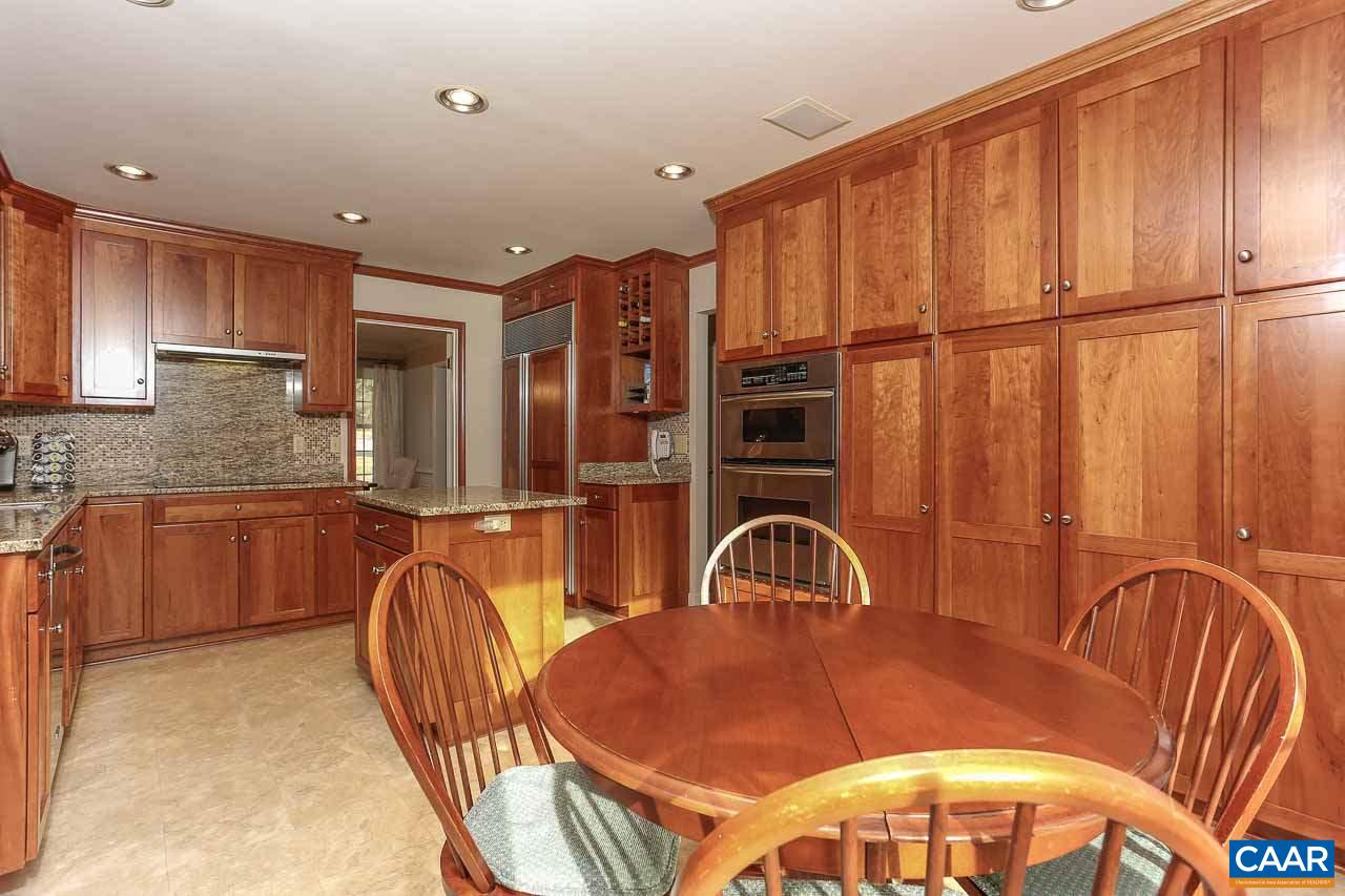 2100 Devonshire Road Charlottesville, VA 22901 - Photo 8 of 24 Gallery Image 8