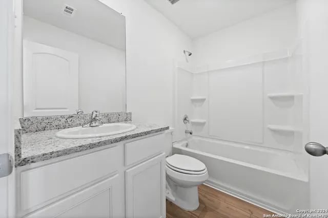 $2,020 | 10930 Lafayette Loop, Converse, TX 78109