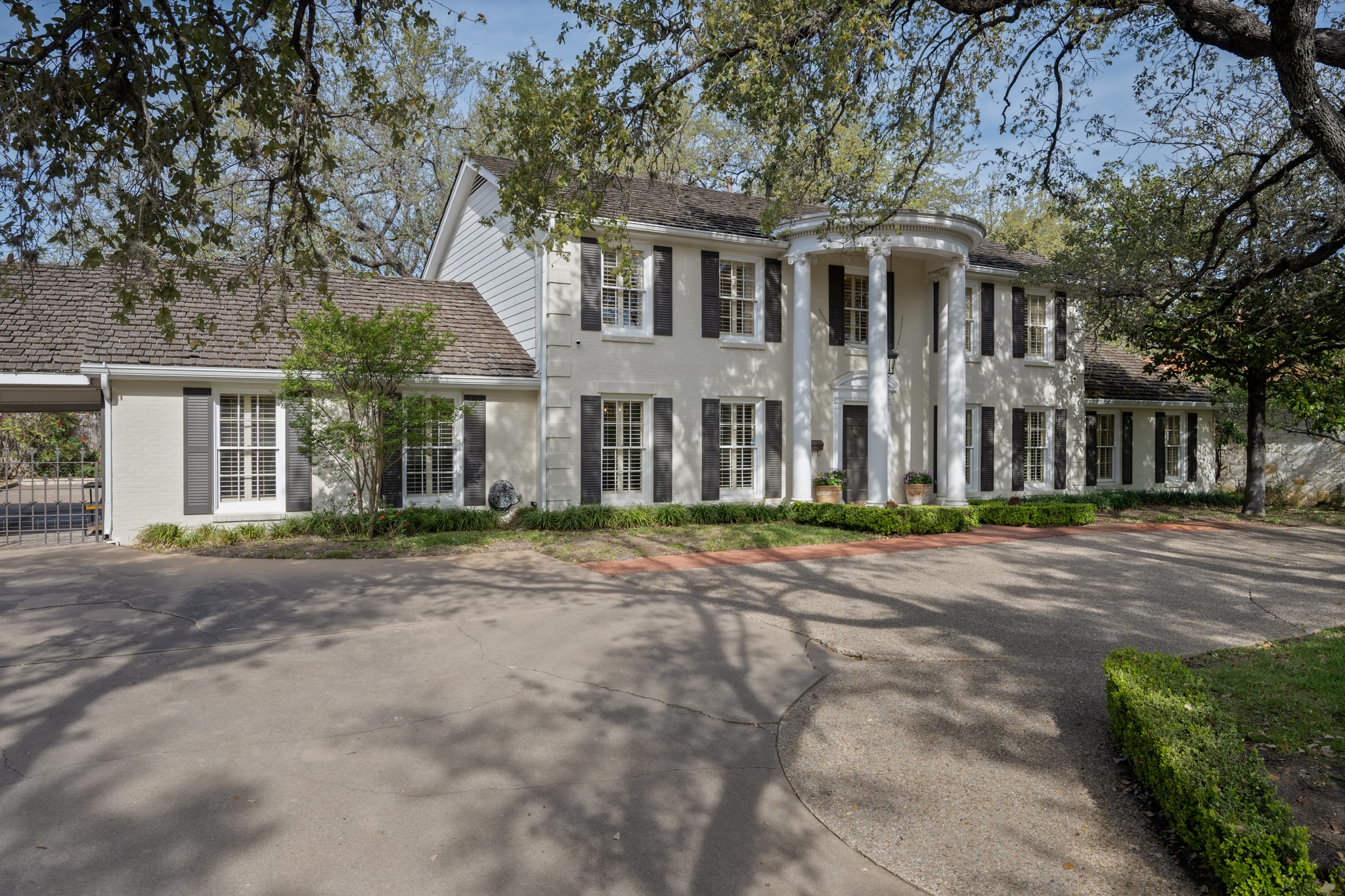 3100 Pecos Street Austin, TX 78703 - Photo 3 of 38 a view of a large building with a street