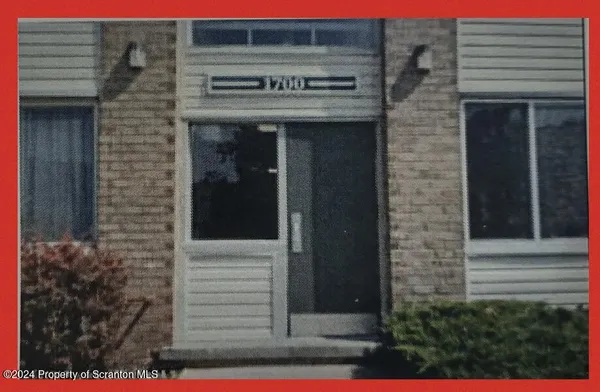 $1,195 | 1708 Summit Pointe, Scranton, PA 18508