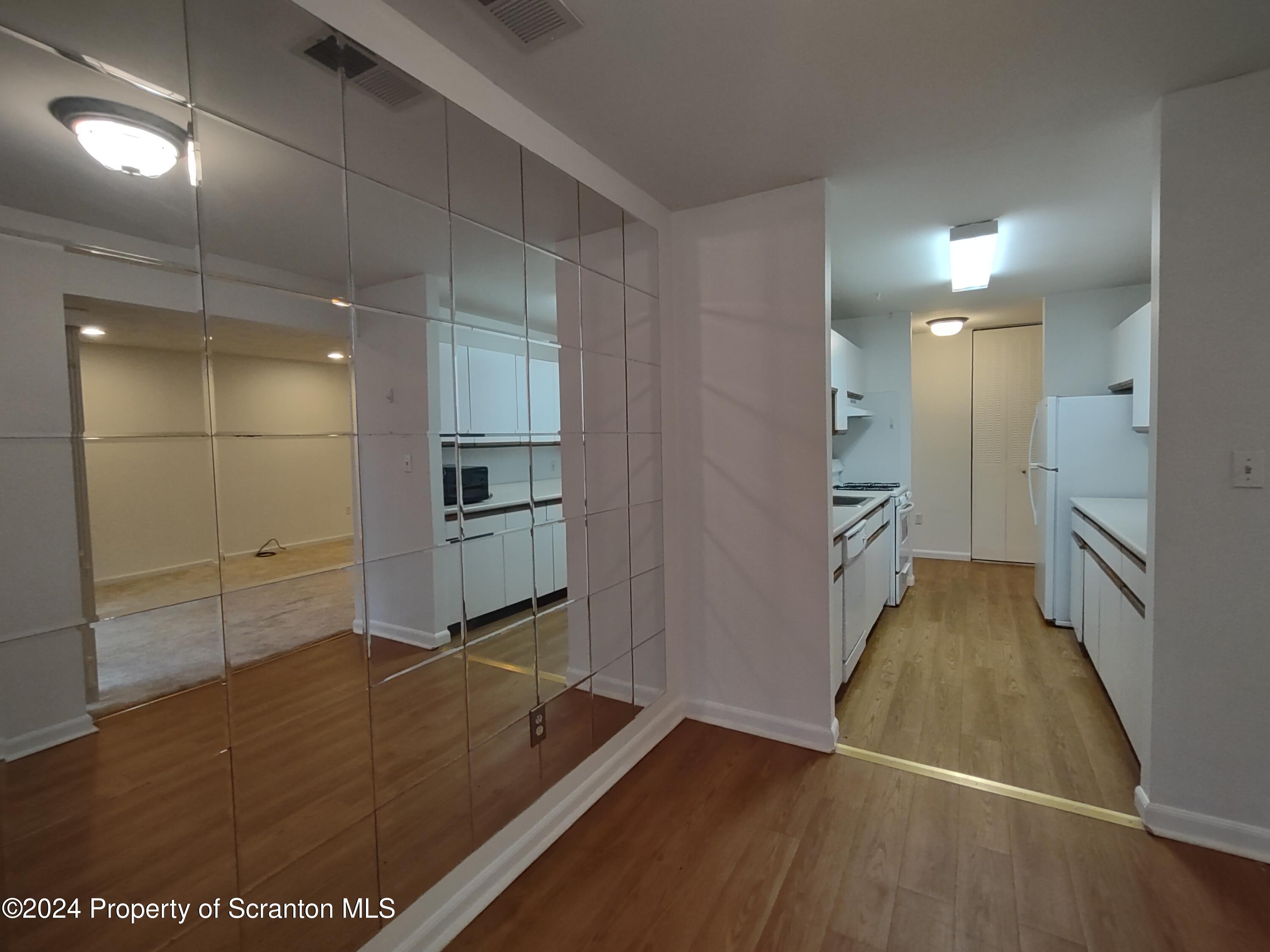 1708 Summit Pointe Scranton, PA 18508 - Photo 3 of 13 IMG_20241204_084846440