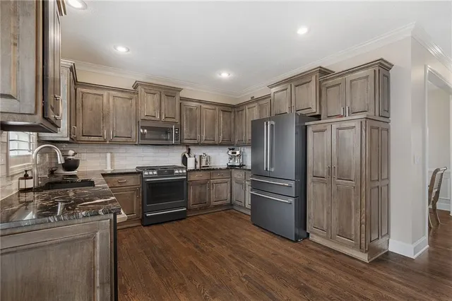 $500,000 | 16524 South Lind Road, Olathe, KS 66062