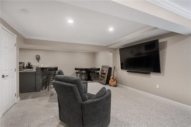 $500,000 | 16524 South Lind Road, Olathe, KS 66062